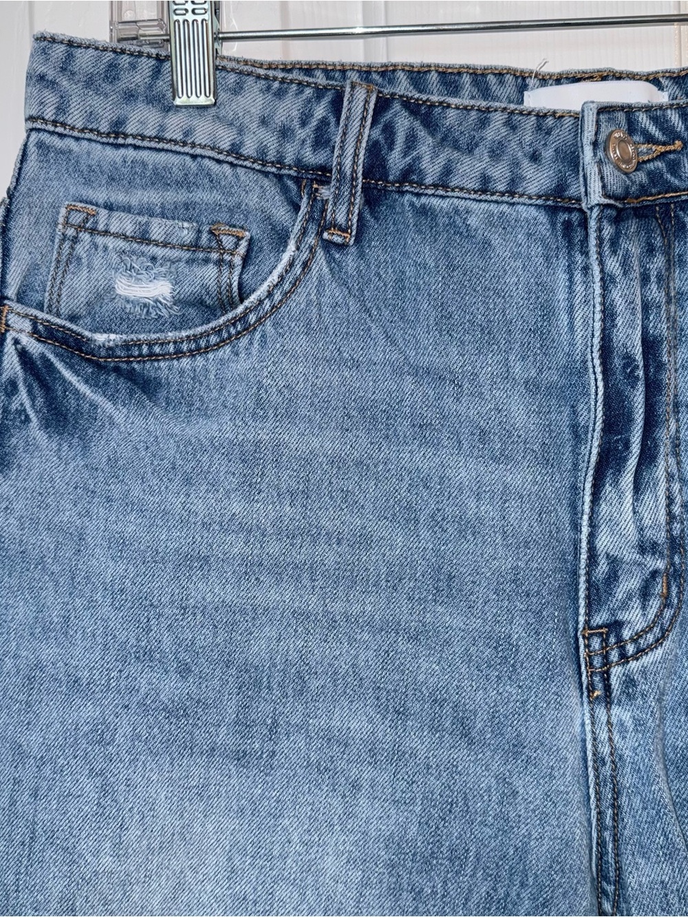 Vervet Maven Destroyed Ankle Jeans - Picture 9 of 10